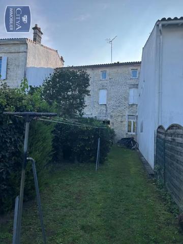 Appartement à vendre 1 pièce 28m² Saujon (17600)