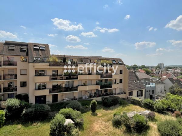 Appartement 5 pièces - 103 m² Exclusivité efficity