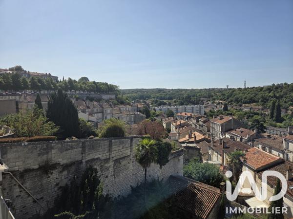 Appartement à vendre 4 pièces 117,03 m² Angoulême