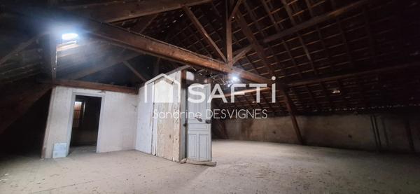 Maison en pierre à rénover 4 chambres