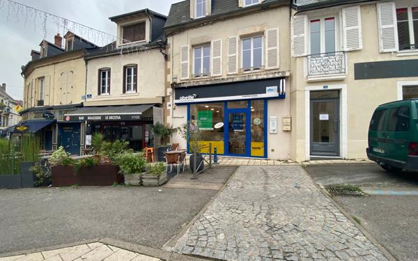 Immeuble à vendre    2 pièces • 137,17 m2 Decize