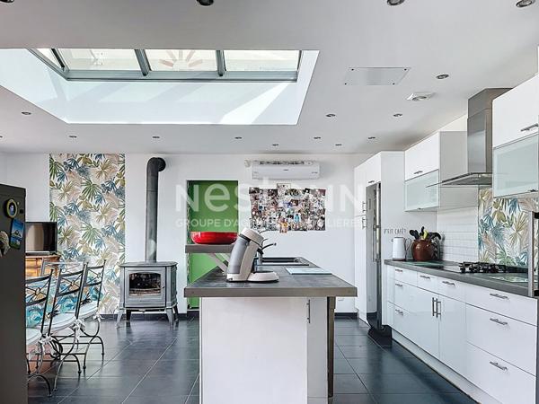 A vendre sur Beaufort en Anjou, maison ancienne entièrement rénovée