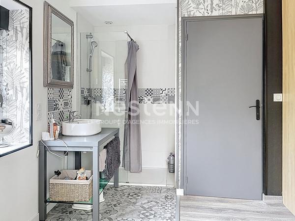 A vendre sur Beaufort en Anjou, maison ancienne entièrement rénovée