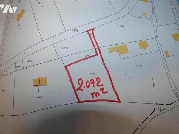 LANDELEAU- Terrain à bâtir proche bourg