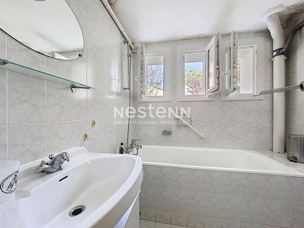 Maison de 4 chambres située dans un secteur prisé !