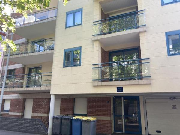 EN EXCLUSIVITE -  ARRAS hyper centre  type T2 de 39m² avec parking aérien