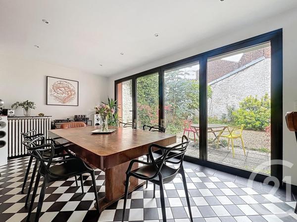 Appartement F3 à vendre  3 pièces - 94,70 m2 LILLE - 59