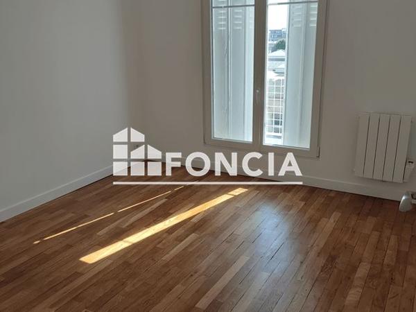 Location Appartement 3 pièces 63.6 m² - 4-4 bis-6 AVENUE CARNOT (C032) Laon 02000