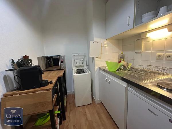 Appartement à louer 2 pièces 40.84m² Laval (53000)