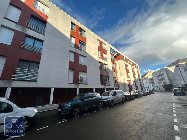 Appartement à louer 2 pièces 40.84m² Laval (53000)