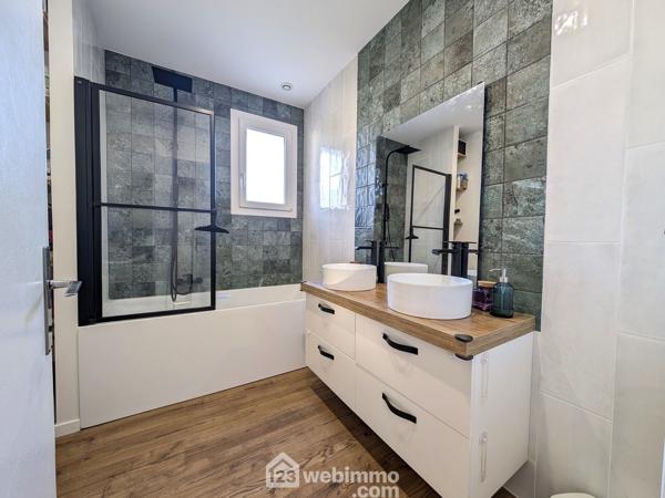 Maison 113 m² à Corné 49630