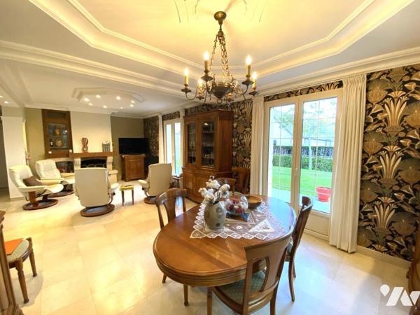 DOUVRES LA DELIVRANDE - DANS LE CENTRE