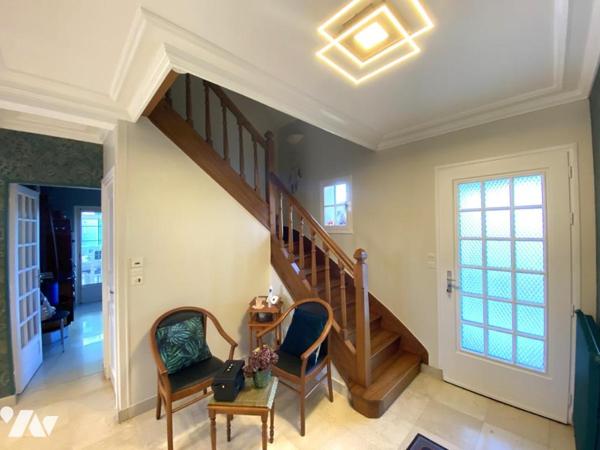 DOUVRES LA DELIVRANDE - DANS LE CENTRE