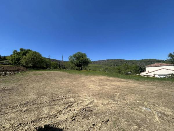 Terrain à vendre à Rochessauve (07210)