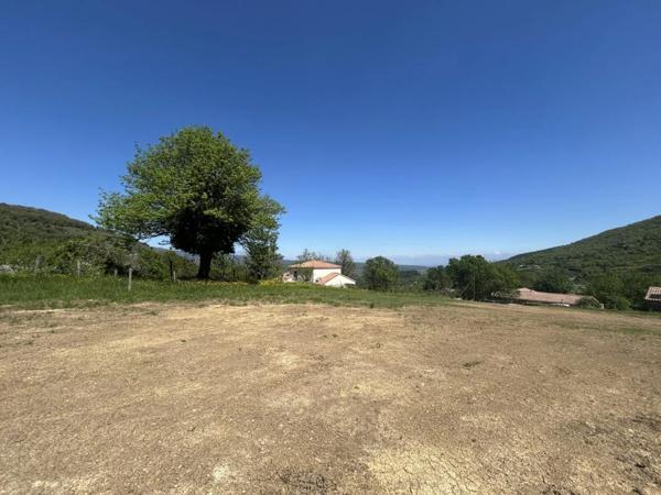 Terrain à vendre à Rochessauve (07210)