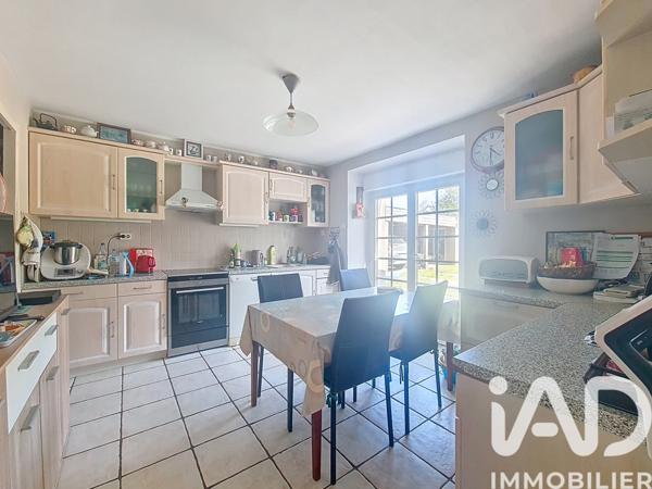 Maison à vendre 10 pièces 189 m² Plougonvelin