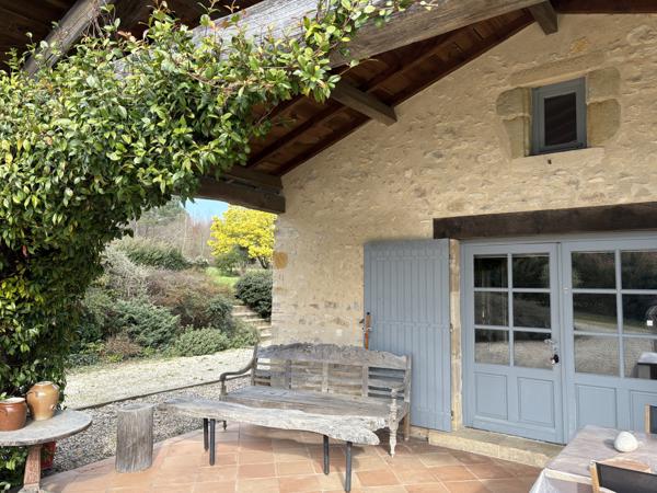Maison 5 pièce(s) 3 chambre(s) 237 m²