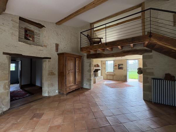 Maison 5 pièce(s) 3 chambre(s) 237 m²