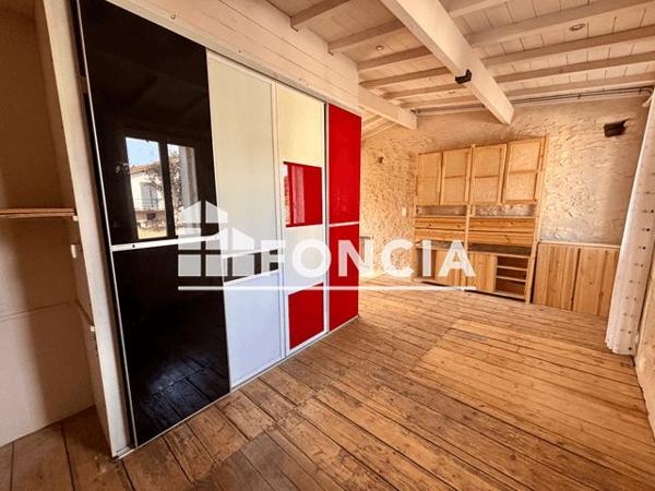 Location Maison 3 pièces 90 m² - 133 RUE DE CROUIN Cognac 16100