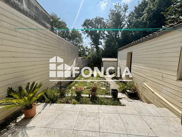 Location Maison 3 pièces 90 m² - 133 RUE DE CROUIN Cognac 16100