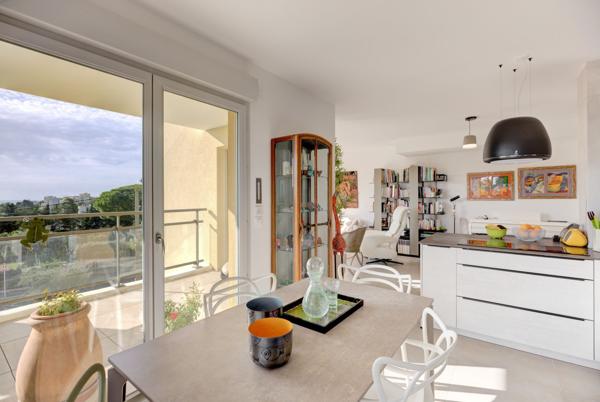 Vente Appartement de luxe Antibes 3 Pièces 72 m²