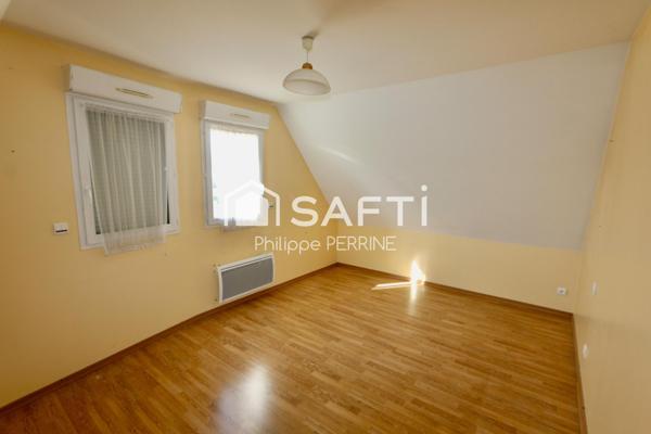 Maison de 125 m2 habitables maison de 9 pièces 4 chambres