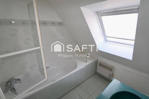 Maison de 125 m2 habitables maison de 9 pièces 4 chambres