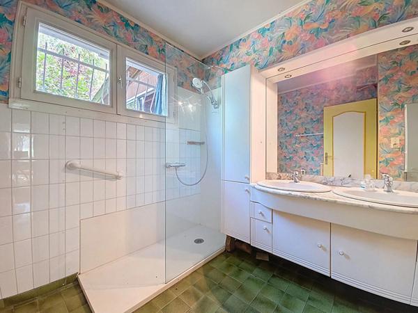 Grande maison familiale avec jardin à vendre en exclusivité au centre-ville de Castanet-Tolosan