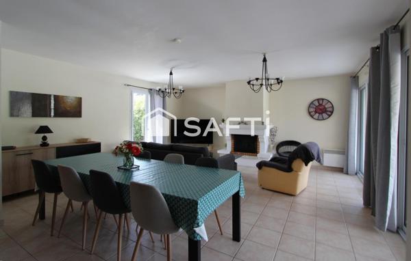 MAISON 3 CHAMBRES / PISCINE / TERRAIN