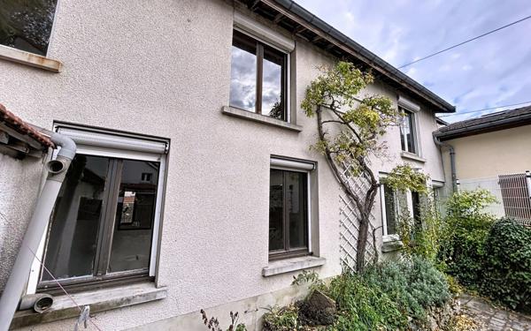 Maison à vendre    4 pièces •  Reims