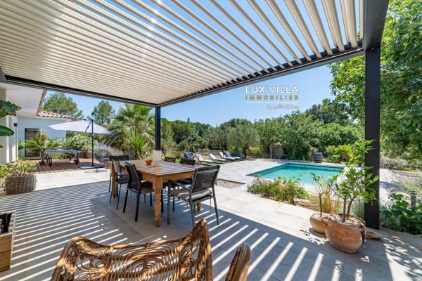 Montpellier (34000) Superbe propriété contemporaine de plain-pied - Pic Saint-Loup.