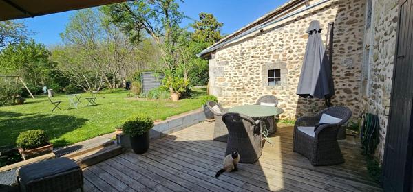 Pour les amoureux de l'authentique avec projet familial ou professionnel  tel que Gîte ou maison d'hôtes