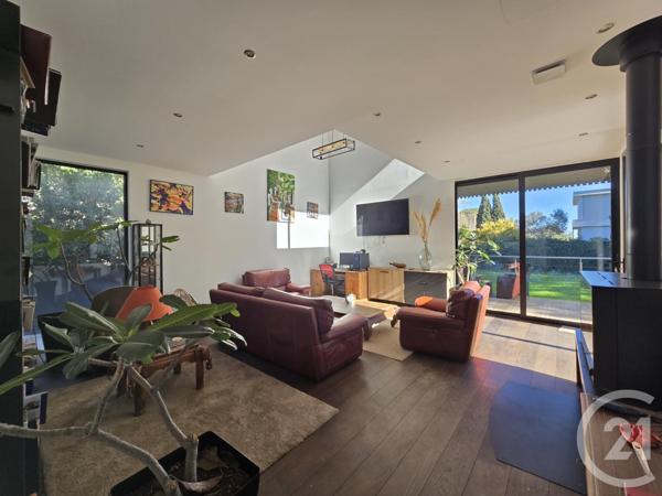 Maison à vendre  6 pièces - 196,40 m2 LA SEYNE SUR MER - 83