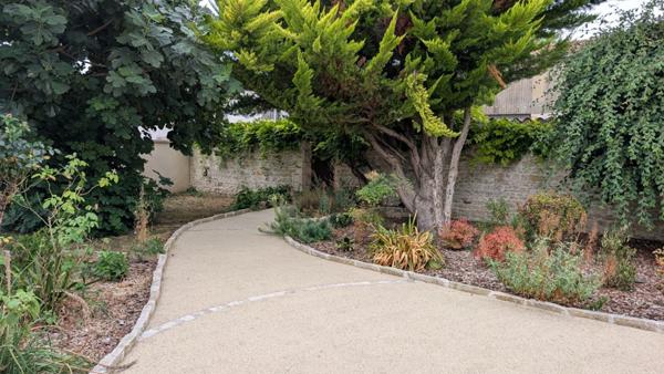 Maison  5 pièce(s)  4 chambre(s)  161 m²