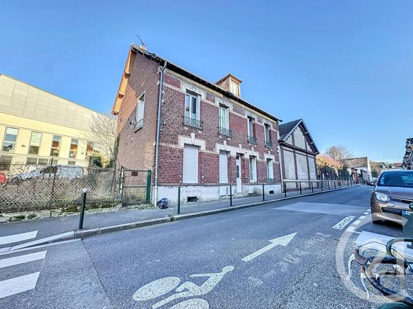 Immeuble à vendre  200 m2 COMPIEGNE - 60