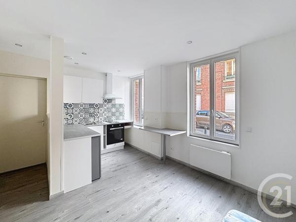 Immeuble à vendre  200 m2 COMPIEGNE - 60