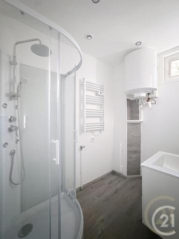 Immeuble à vendre  200 m2 COMPIEGNE - 60