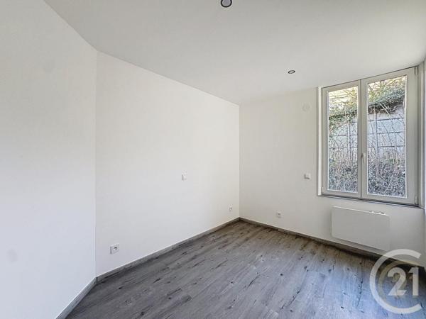 Immeuble à vendre  200 m2 COMPIEGNE - 60