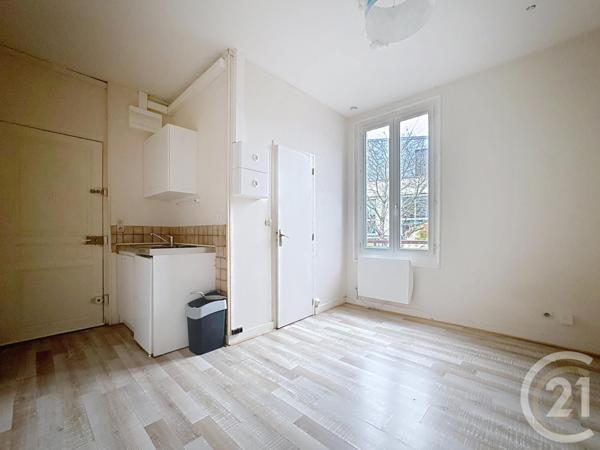 Immeuble à vendre  200 m2 COMPIEGNE - 60