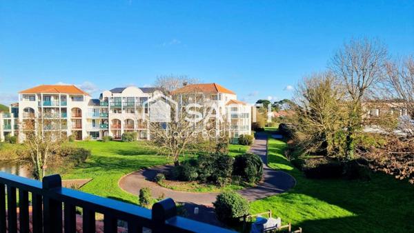 Appartement 21 m2 avec balcon vue imprenable sur le Lac