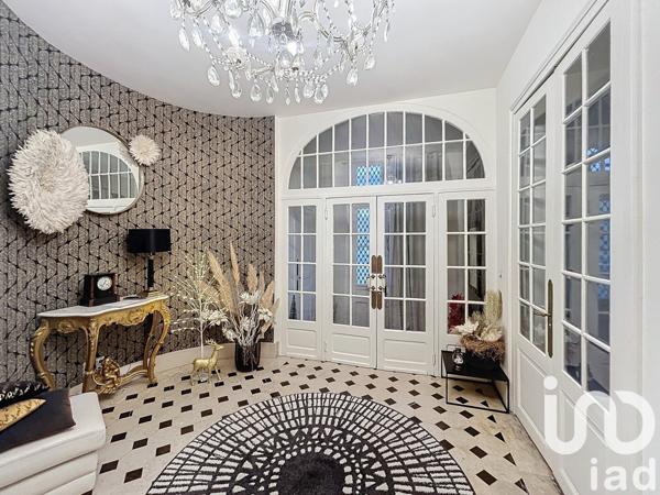 Maison de ville 9 pièces de 360 m² à Vendôme (41100)