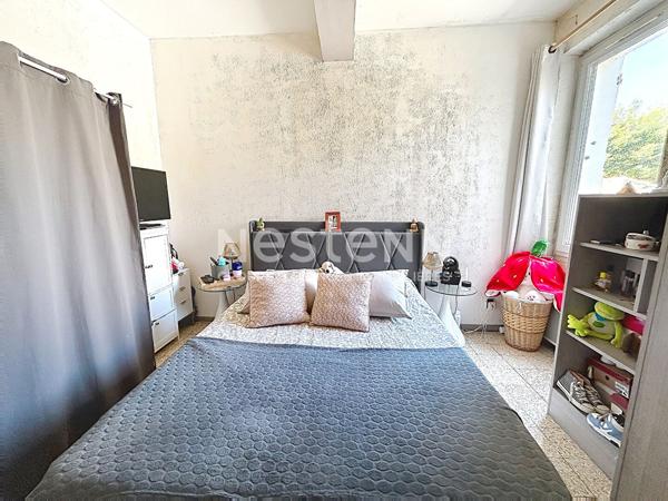 Maison T5 située en centre-ville de Sigean
