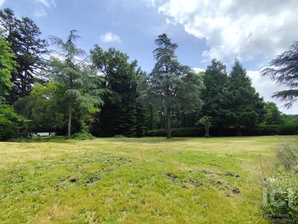 A VENDRE PROPRIÉTÉ ORVAULT BOURG "LA GREE" / VALLÉE DU CENS