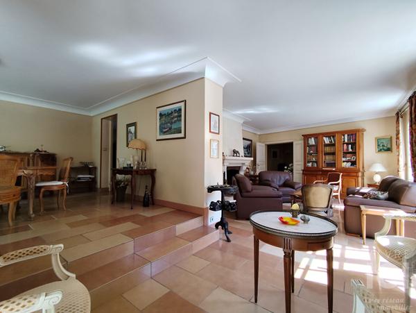 A VENDRE PROPRIÉTÉ ORVAULT BOURG "LA GREE" / VALLÉE DU CENS