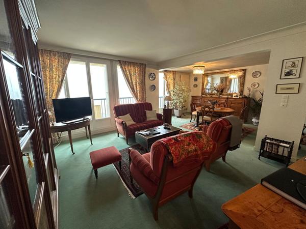 APPARTEMENT T5 A VENDRE BREST ST-MARC - GARAGE FERME