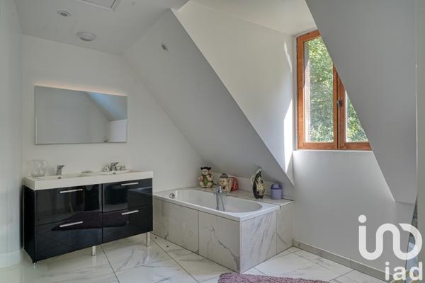 Maison à vendre 6 pièces 139 m² Triel-sur-Seine
