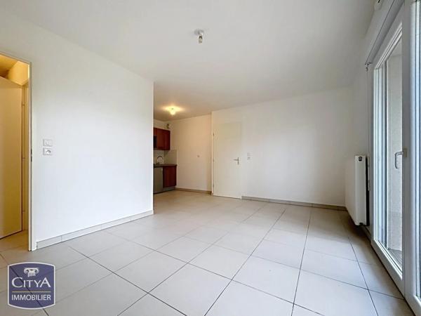 Appartement à vendre 2 pièces 43.23m² Fleury-les-Aubrais (45400)