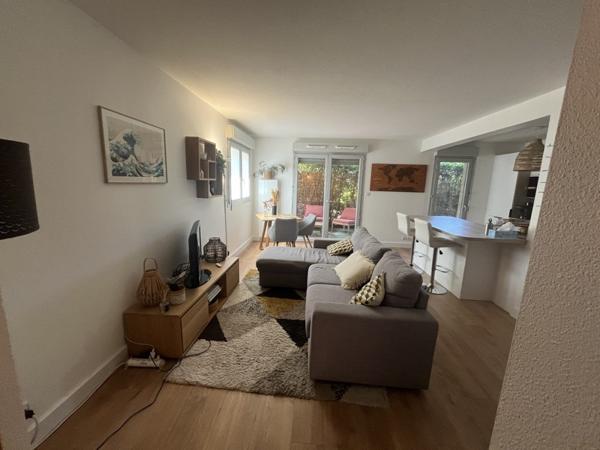 Appartement 250 275 € Toulouse 3 p 62 m² DPE D