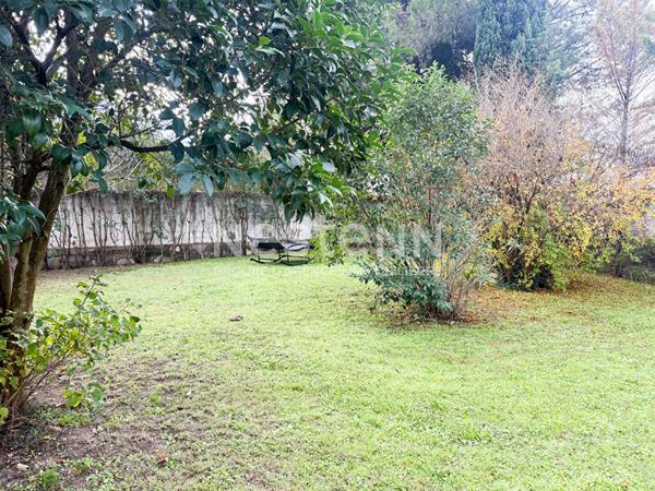 Marignane - Maison type 5 pièce(s) 147 m2 + garage de 46m2