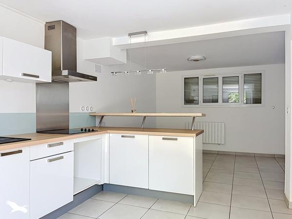 Immeuble 317 700 € Villeneuve-Tolosane 120 m² DPE C